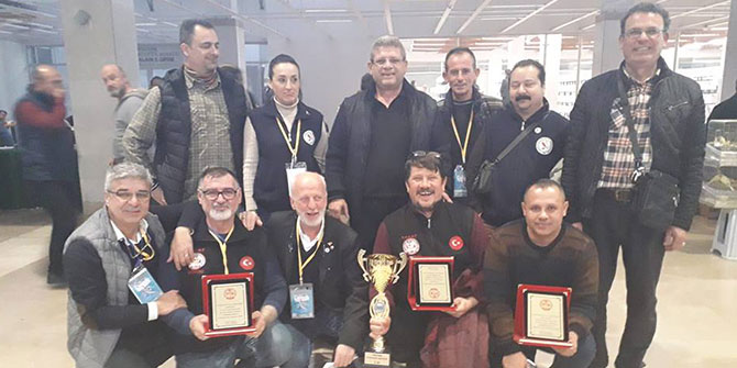Karşıyaka Kanarya Severler 53 madalyayla rekor kırdı