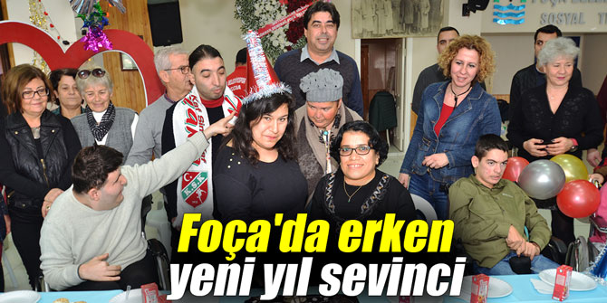 Foça'da erken yeni yıl sevinci