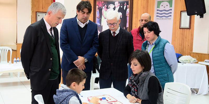 Foça'da akıl ve zeka oyunları turnuvası