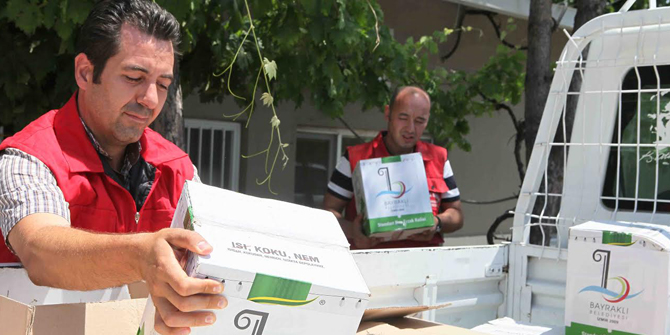 Bayraklı'da Dar Gelirlilere Destek