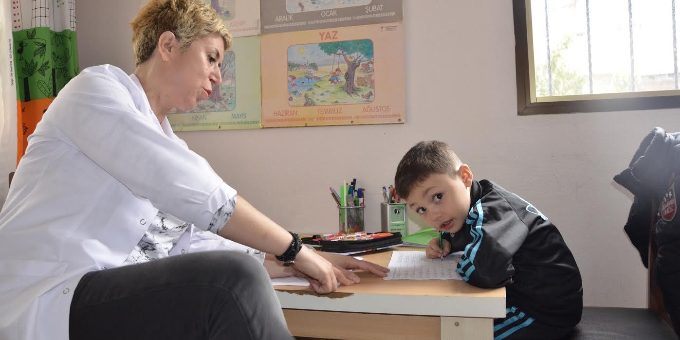 Otizmi Okuma Aşkıyla Yendi