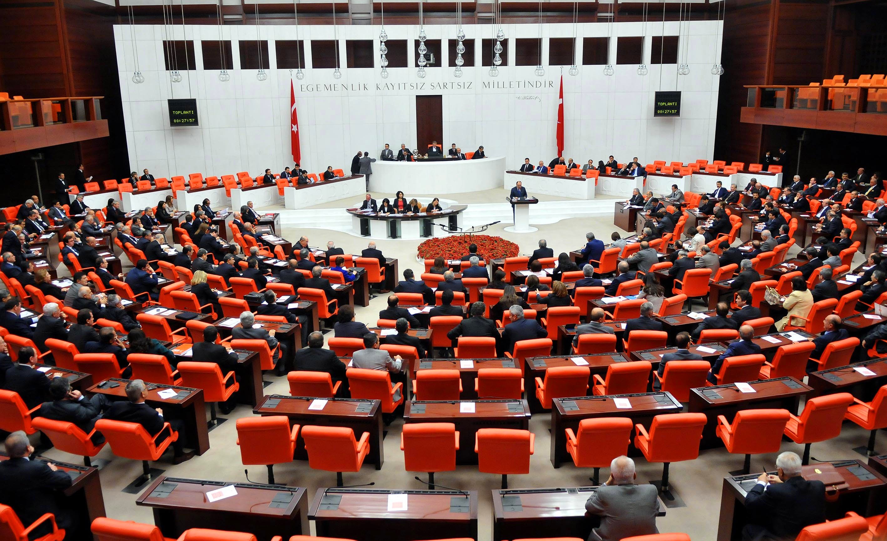 Ekonomik düzenlemeler içeren teklif kabul edildi