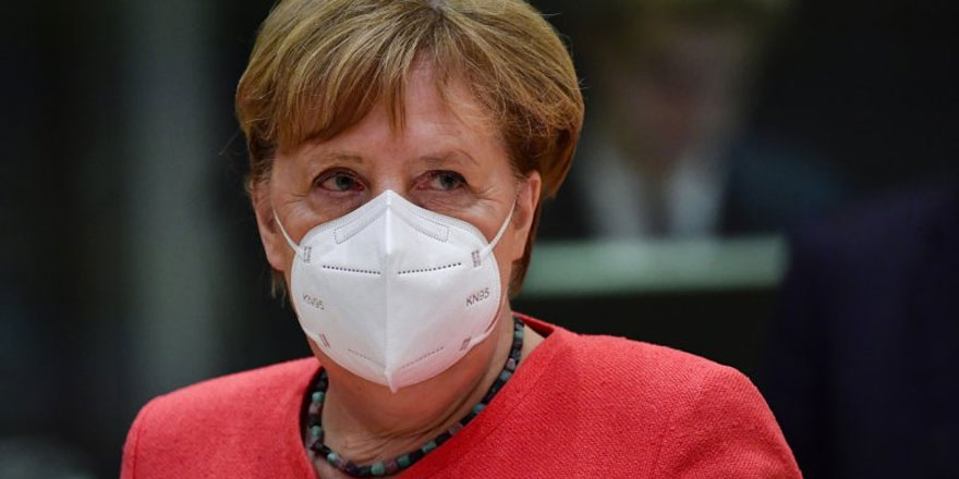 Merkel'den flaş Türkiye açıklaması