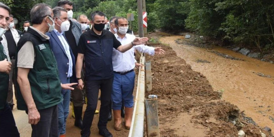 Bakan Pakdemirli Büyükköy’de