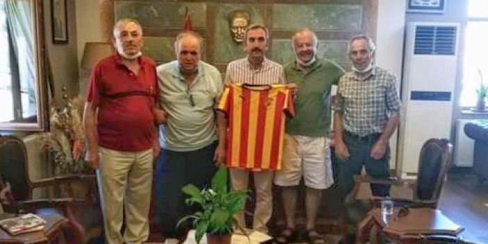 Göztepe'den Dayanç'a ziyaret