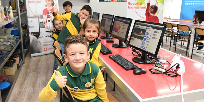 "Yarını Kodlayanlar" projesi büyüyor