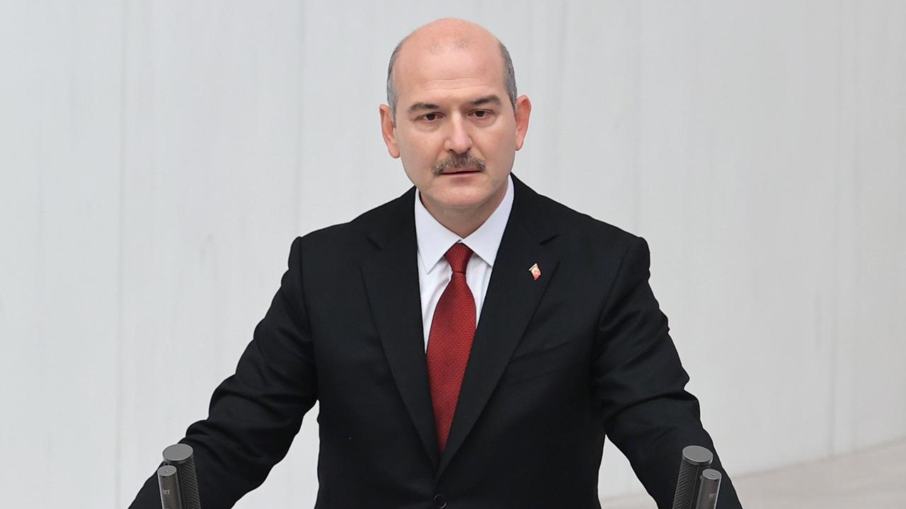 Süleyman Soylu'dan itfaiyecilere övgü dolu sözler