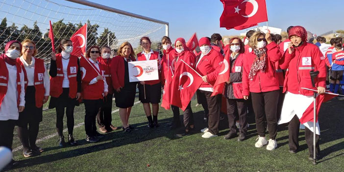 Urla Kızılay Cumhuriyet Bayramı Kortejinde