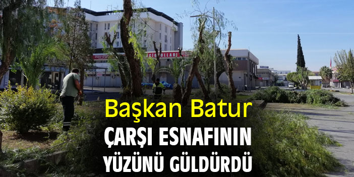 Başkan Batur, çarşı esnafının yüzünü güldürdü