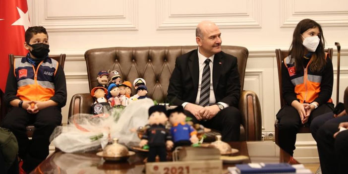 Soylu, AFAD Heyeti ile bir araya geldi