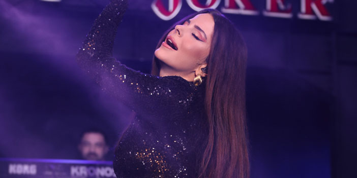 Simge, yaz sezonuna hazır!