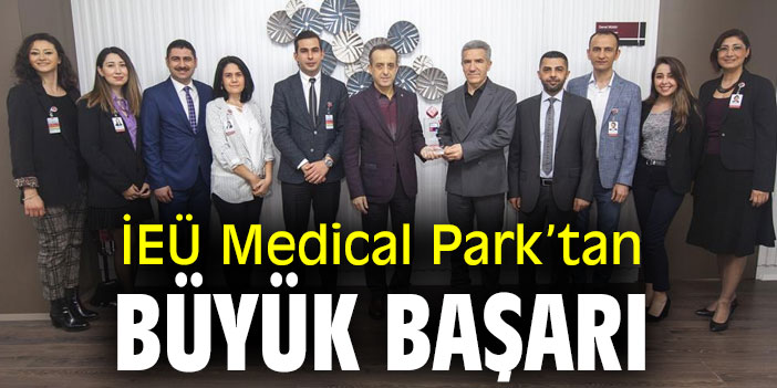 İEÜ Medical Park’tan büyük başarı