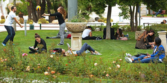Yaşar Üniversitesi'nden lise öğrencileri için yaz okulu