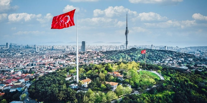 Çamlıca Kulesi ziyaretçi akınına uğradı