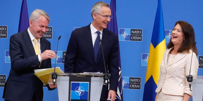 Finlandiya ve İsveç, davetli statüsüne sahip olacak