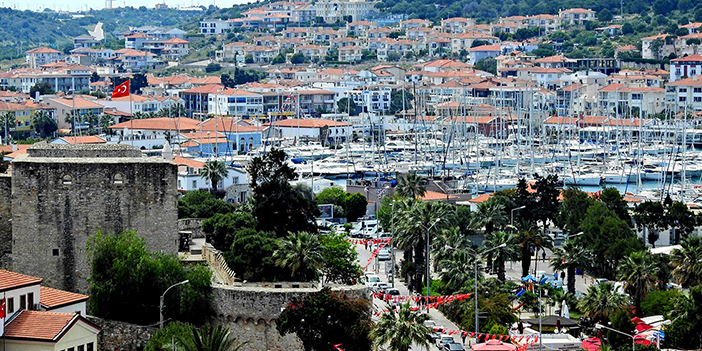 Çeşme'de Eylül, Ağustos ayı ile yarıştı