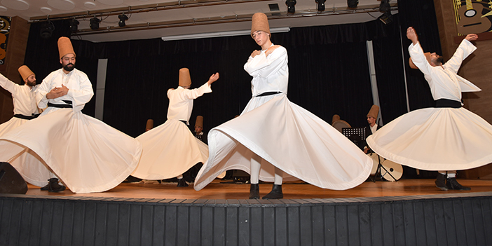 Karşıyaka, Mevlana'yı andı!
