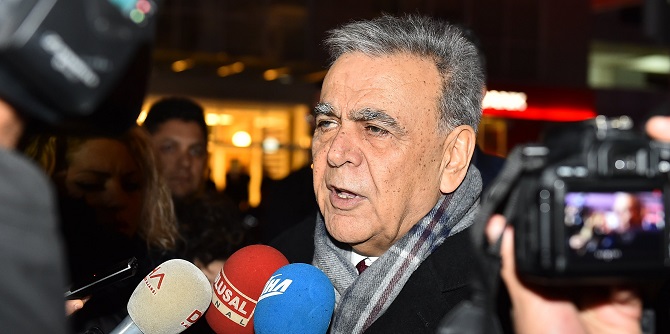 "İzmir büyük bir felaketten kurtuldu"