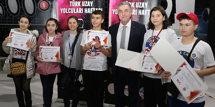100 üstün yetenekli öğrenci mezun oldu