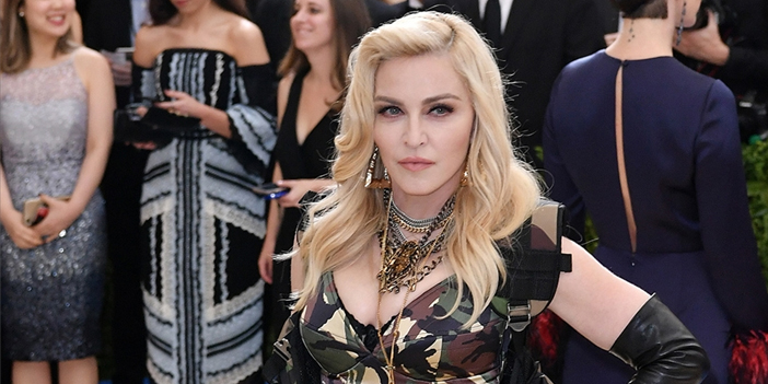 Madonna bağış için AHBAP'ı adres gösterdi
