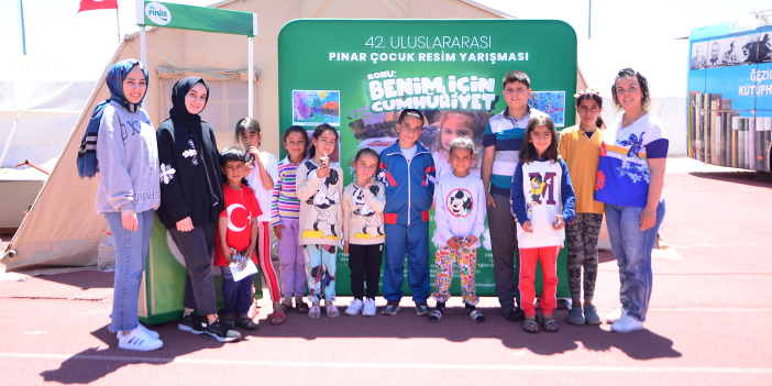 Öncü marka Pınar minik ressamlarla buluşuyor
