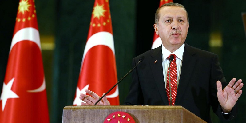 Eski Yargıtay Başsavcısı: Partili Başkomutan