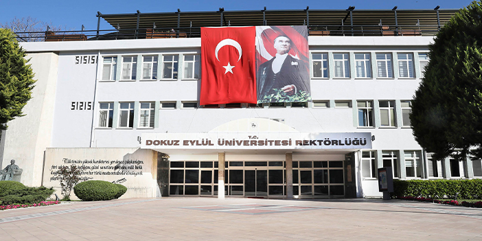 DEÜ Cumhuriyet için yürüyecek