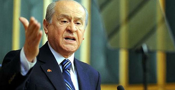 Bahçeli O Teşkilatı Görevden Aldı