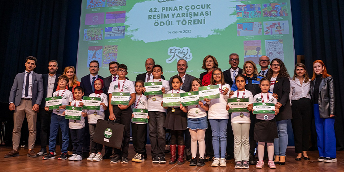 Minik ressamlar ödüllendirildi