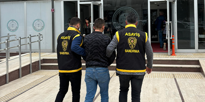 Hırsız çatı katında yakalandı
