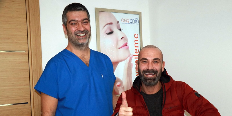 REYTİNG REKORU KIRAN DİZİLERİN YÖNETMENİ SAÇ EKTİRDİ