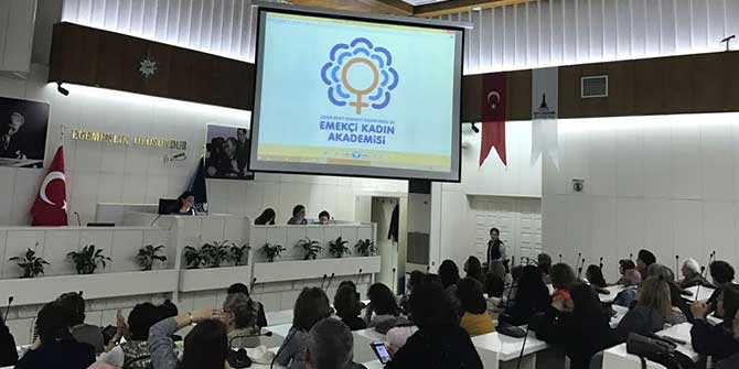 ‘Kadın İstihdamında Dünya Ortalamasının Altındayız’