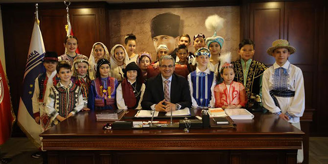 Akpınar'ın Makamında Dünya Çocukları