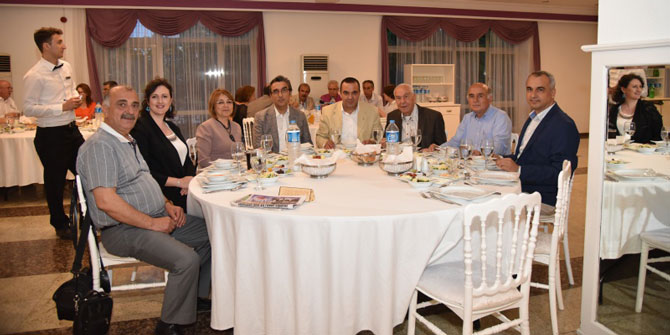 Kayserililer iftarda bir araya geldi