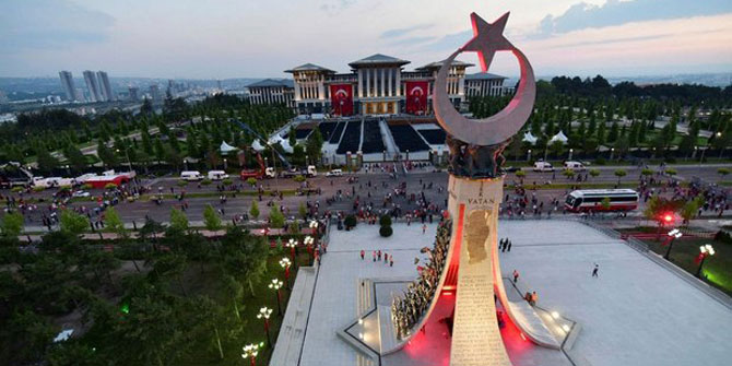 Beştepe'de 15 Temmuz Şehitler Anıtı açıldı
