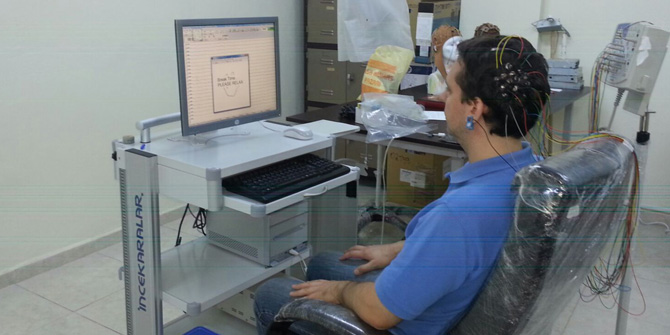 Bu robotik donanım, beyin dalgalarıyla hareket ediyor