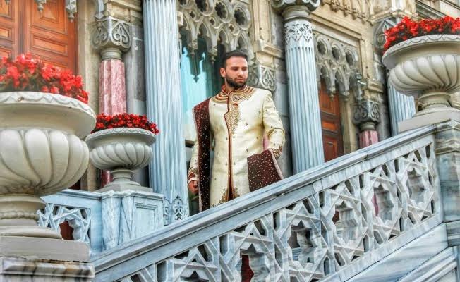 Banu Alkan'ın, menajerine Bollywood'tan teklifi