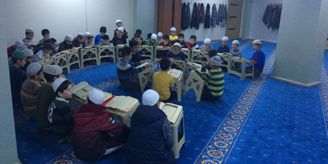 Asker ağabeyleri için Fetih Suresi okudular
