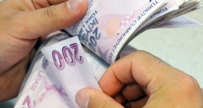 Kamu işçisine bin 850 lira ikramiye!