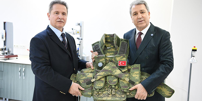 Mehmetçiğin kıyafet ve teçhizat analizleri Ege'de yapılıyor
