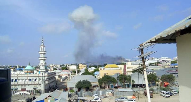 Somali’de parlamento yakınlarında patlama