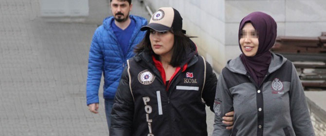 FETÖ'nün sohbet ablası adliyeye sevk edildi