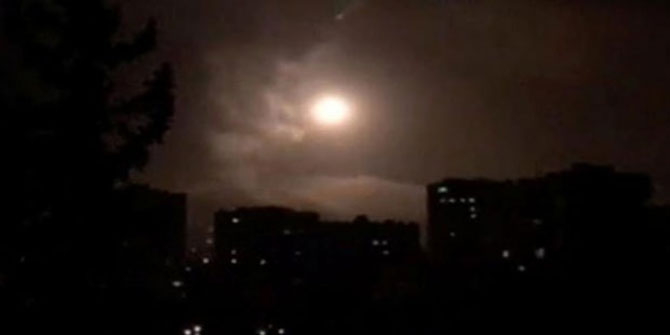 Suriye'ye yeni saldırı! Füzeler etkisiz hale getirildi!