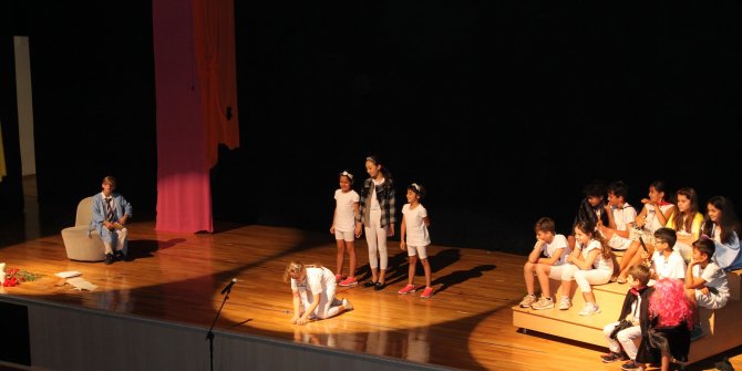 Ayla Algan’ın öğrencilerinden muhteşem performans
