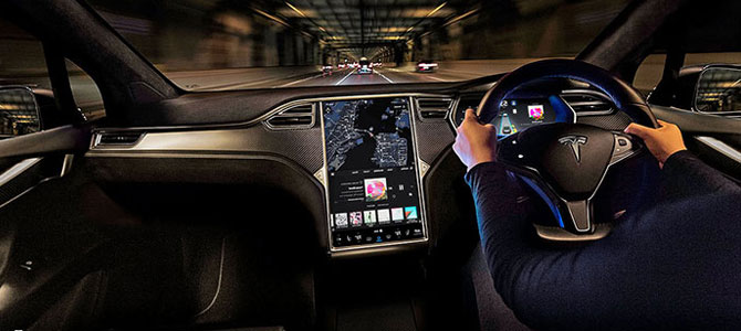 Elon Musk, Tesla'da işten çıkarmalara başladı