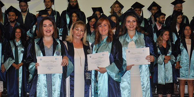 Ege Üniversitesi’nden 119 genç reklamcı sektöre uğurlandı
