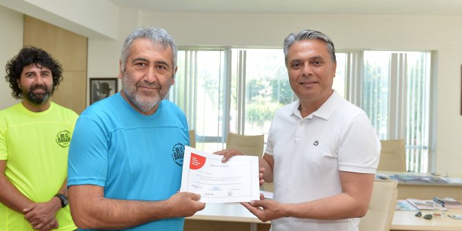 Muratpaşa'nın diplomalı babaları