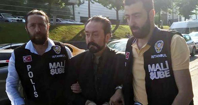 Adnan Oktar adliyeye sevk edildi