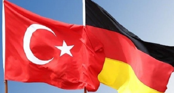 Almanya'dan çarpıcı Türkiye çıkışı: Tepki göstermeliyiz