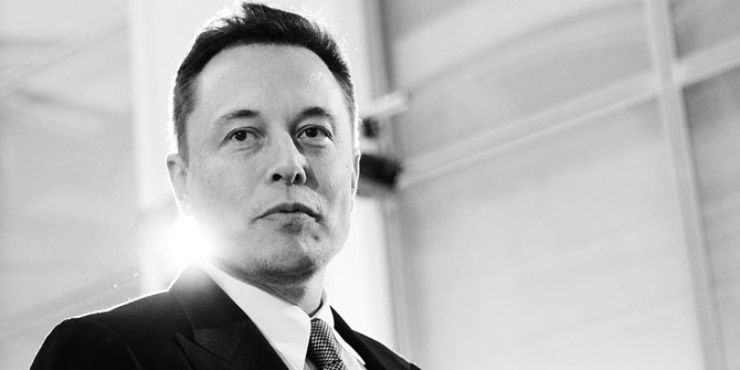 Elon Musk istifa ediyor